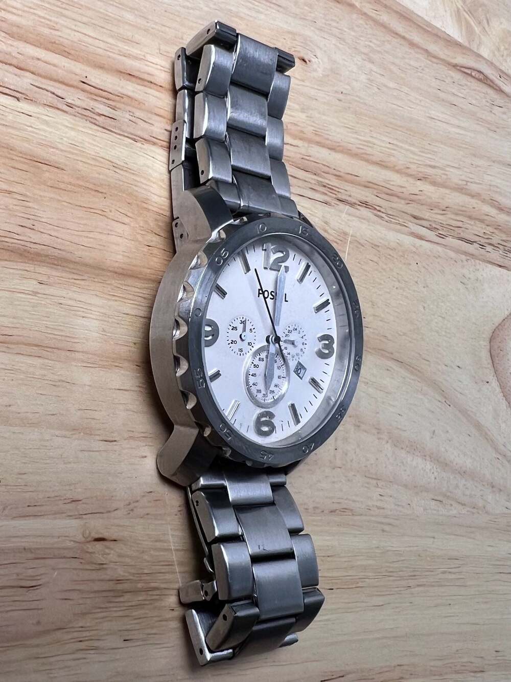 Fossil Men’s Chronograph Stainless Steel White Dial Date Watch Needs Battery - Picture 6 of 8
